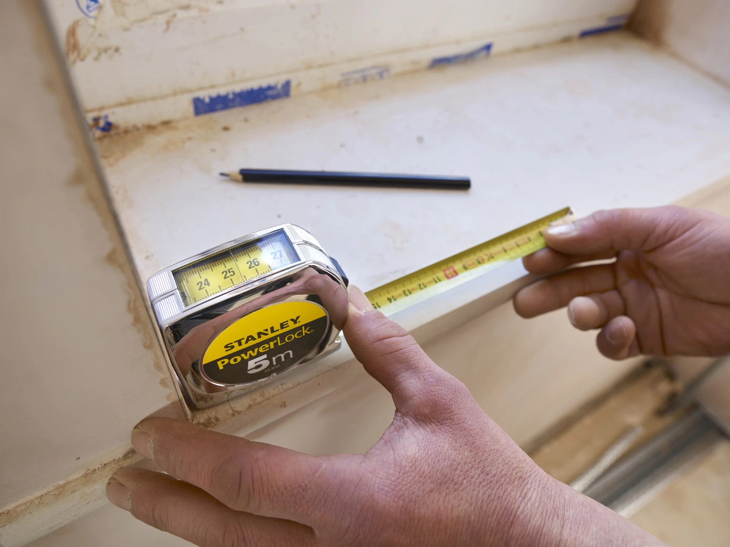 Stanley Rolbandmaat Powerlock Kijkvenster - 5 Meter 4 Stanley Rolbandmaat Powerlock Kijkvenster - 5 Meter - Afbeelding 2