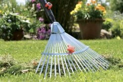 Gardena Bladhark Combisystem Verstelbaar 30 - 50 Cm -Stanle Gardena Winkel 40785003103072