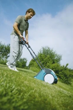 Gardena Elektrische Verticuteermachine EVC 1000 -Stanle Gardena Winkel GA350 0924