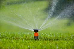 Gardena Verzonken Turbinesproeier T 100 -Stanle Gardena Winkel Gardena Verzonken Turbinesproeier T 100 2 1