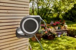 Gardena Wandslangenbox 15 RollUp S Wit -Stanle Gardena Winkel Gardena Wandslangenbox 15 RollUp S Wit 3