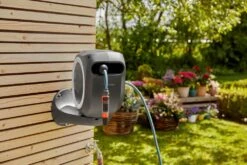 Gardena Wandslangenbox 15 RollUp S Wit -Stanle Gardena Winkel Gardena Wandslangenbox 15 RollUp S Wit 5