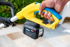 Gloria Losse Verwisselbare 18V Li-on Accu 4.0 Ah BOSCH -Stanle Gardena Winkel csm GLORIA MultiBrush mit BOSCH Akku cc80b29df7 1