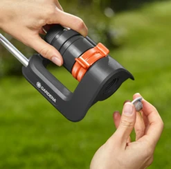 Gardena Cirkelsproeier Aqua Type S 18700 11 Gardena Cirkelsproeier Aqua Type S 18700 -Stanle Gardena Winkel gardena zwanksproeier aqua S 3