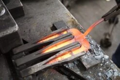 De Wit Handvorkje Groot X-treme Essen Handvat 140mm -Stanle Gardena Winkel pressinf a fork